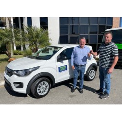 Veículo 0Km chega ao município de Balsa Nova